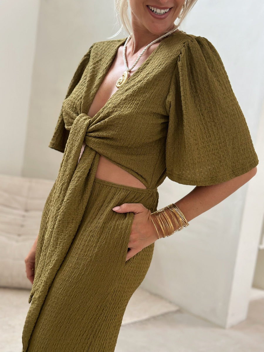 La combi Leonor kaki-Gualap