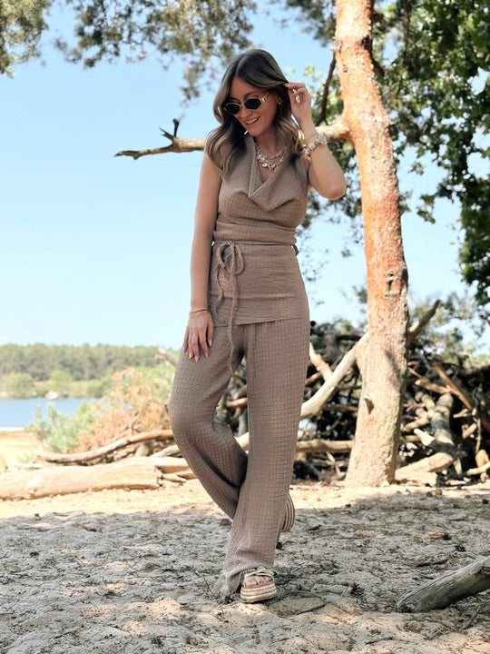 L’ensemble Amelia Camel - Gualap