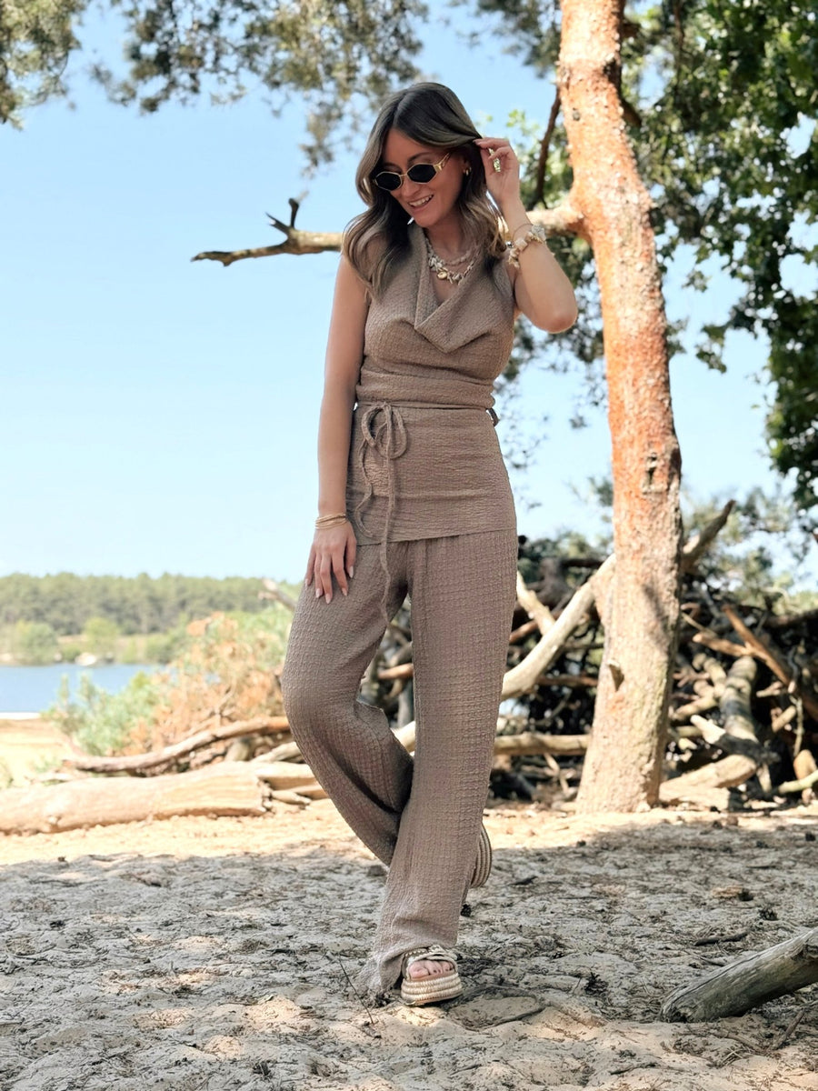 L’ensemble Amelia Camel - Gualap